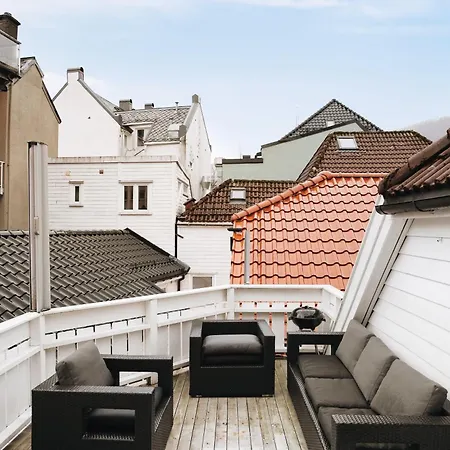200m To Torgalmenningen & 20 Sqm Terrace דירה ברגן
