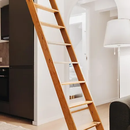 200m To Torgalmenningen & 20 Sqm Terrace *